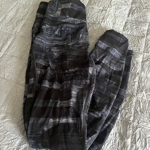 Lululemon Align blue mesh leggings size 6 - Picture 1 of 5